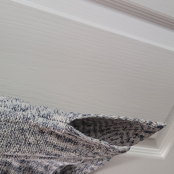 Sweater with Cut Out Detail - Picture 5 of 8